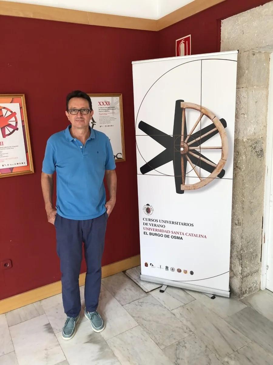 Carmelo Gómez, director de los Cursos de Verano de Santa Catalina